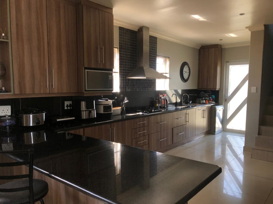 3 Bedroom Property for Sale in Nahoon Valley Park Eastern Cape